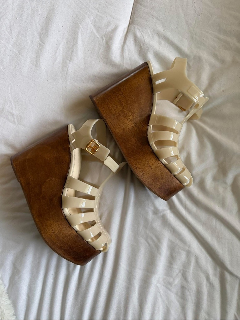 FARM Rio Cream Patent Platform Wedge Sandals - Picture 4 of 4